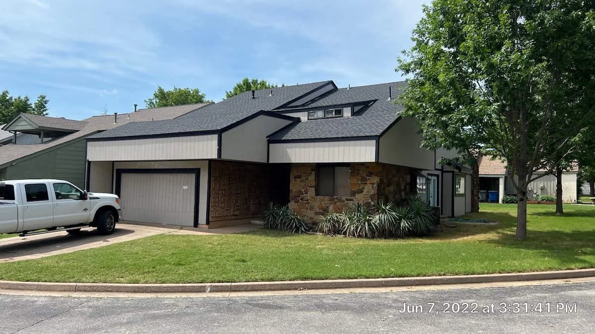 Before and after a siding project completed in the Tulsa, OK area